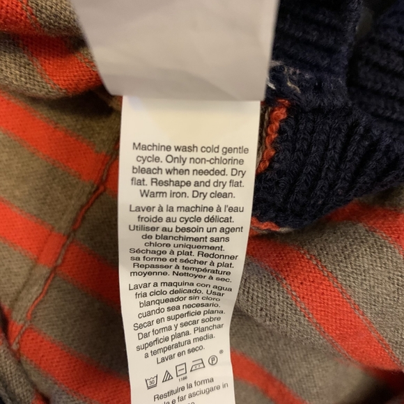 Women's Gap Sweater - Picture 5 of 6